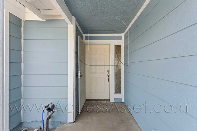 Photo - 2224 Callaway Dr