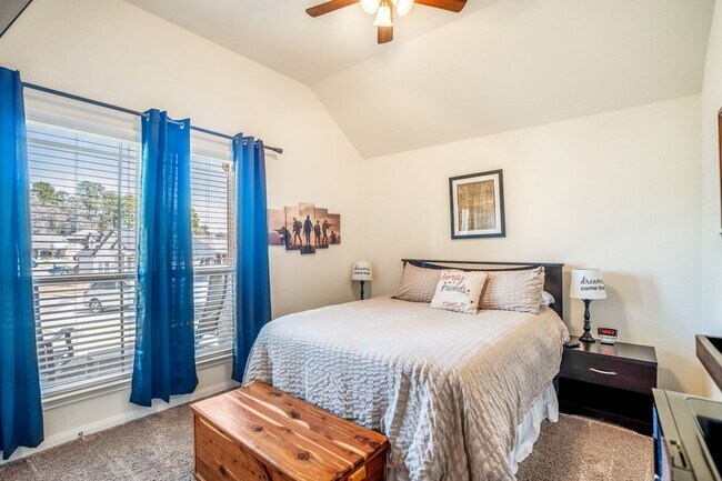 Photo - 1730 Wandering Hls Rd