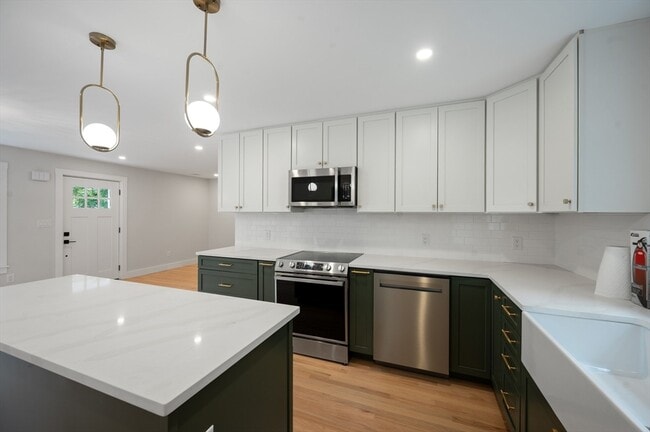 Photo - 19 Whitehorse Rd