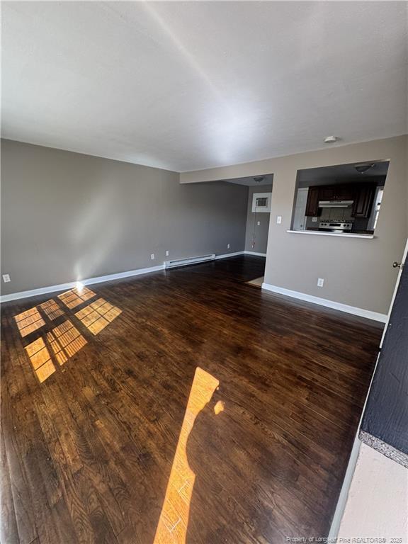 Photo - 1922 King George Dr