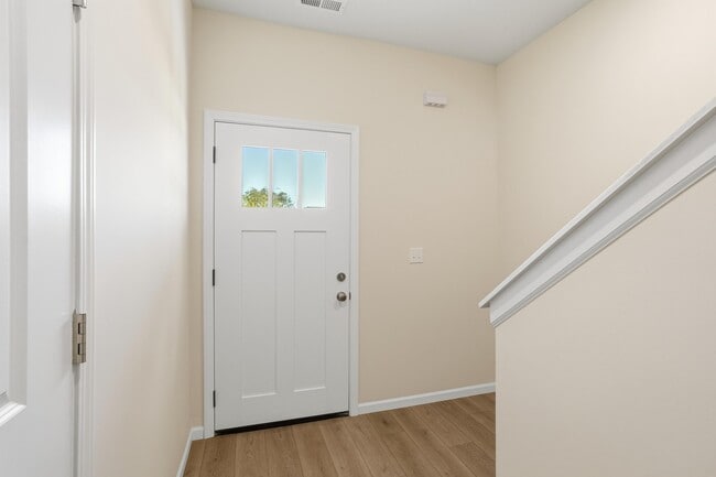 Photo - 5205 Silver Mill Dr