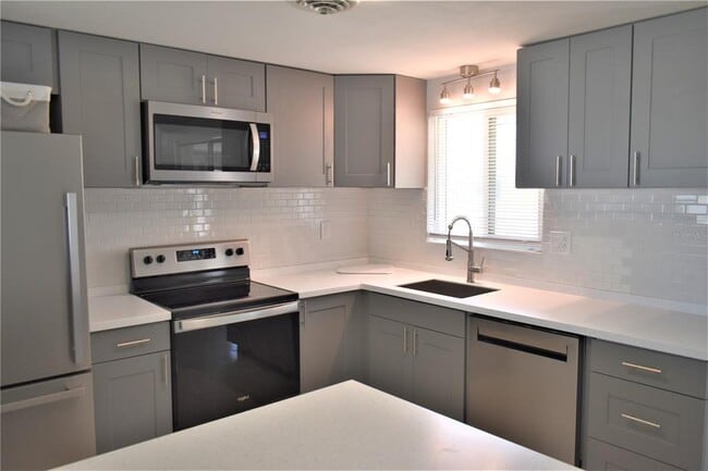 Photo - 1504 Overbrook Rd