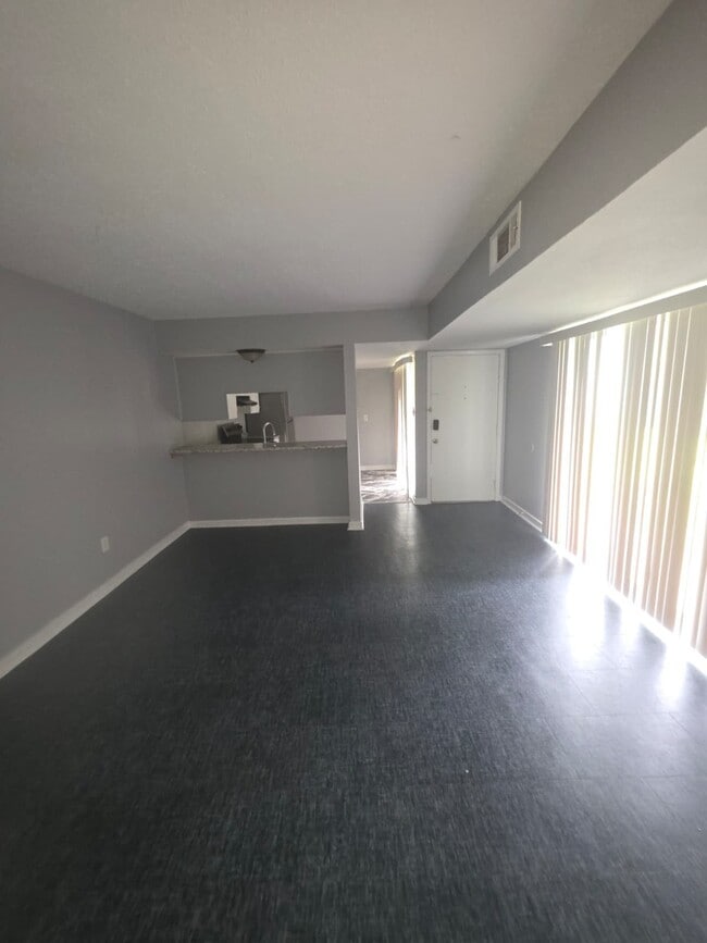 Photo - 225 W McDowell Rd Unit F3