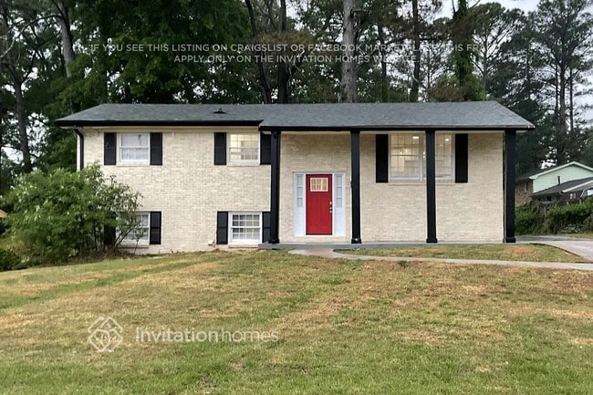 Building Photo - 2675 Jamestown Way