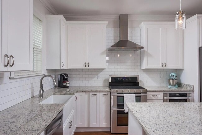 Photo - 1429 Park Ave