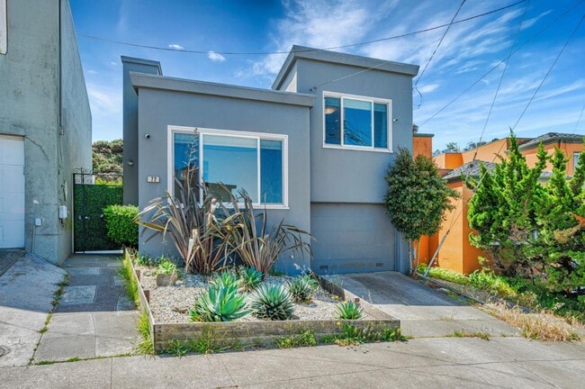 Photo - 72 Robinson Dr House