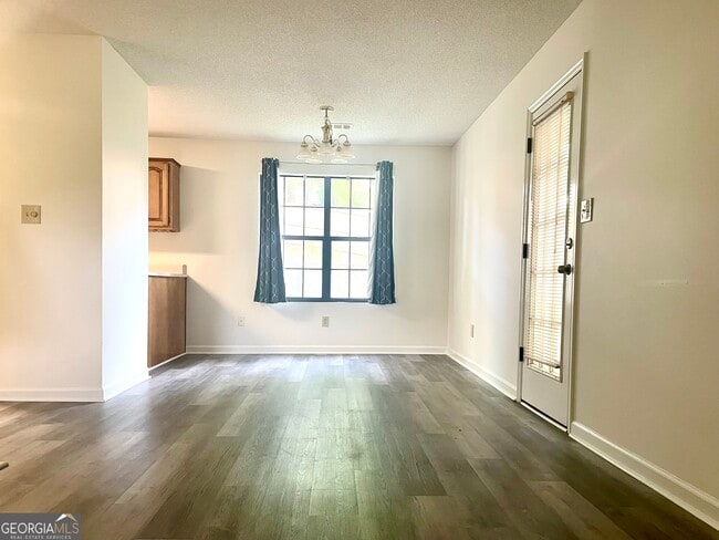 Photo - 102 Ridgestone Ct
