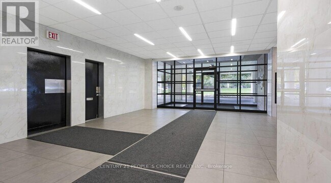 Photo - 21 Welsford Gardens Unit 204