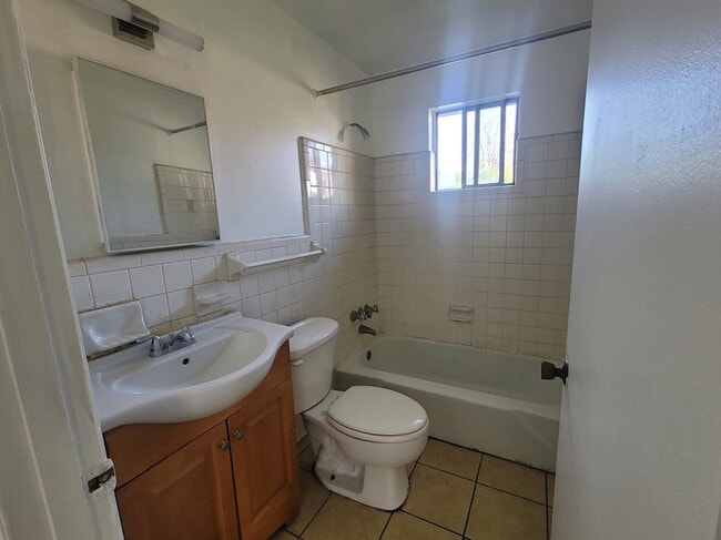 Photo - 317 E Florida St Unit 317-B