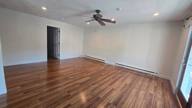Photo - 153 Portsmouth Ave Unit 203