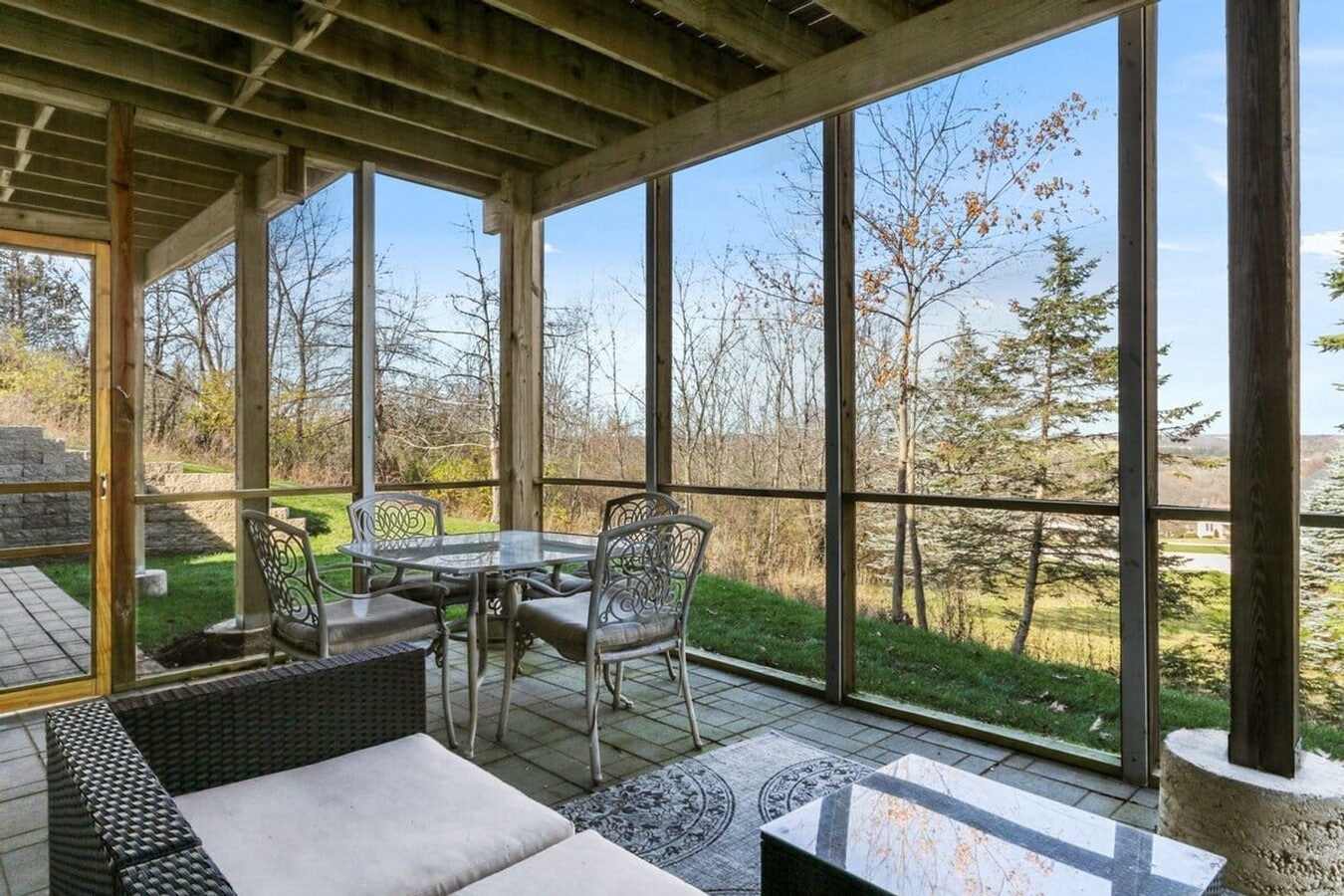 Photo - Spacious Luxury Lodge with Lake Geneva Acc...