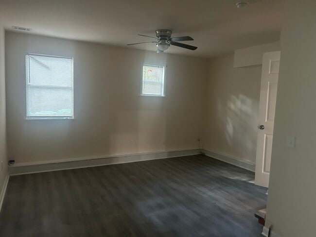 Photo - 4978 Ivylog Ct