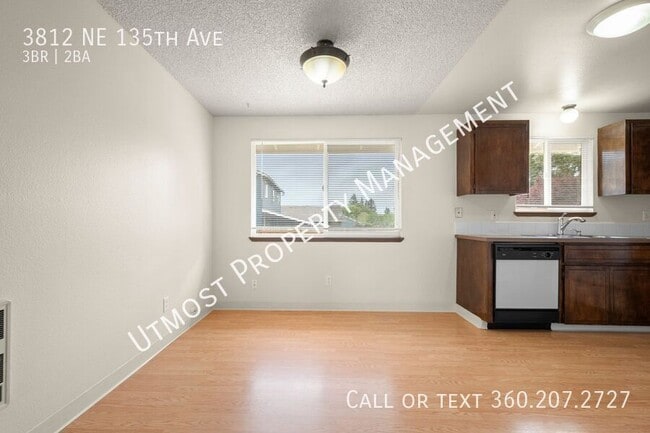Photo - 3812 NE 135th Ave