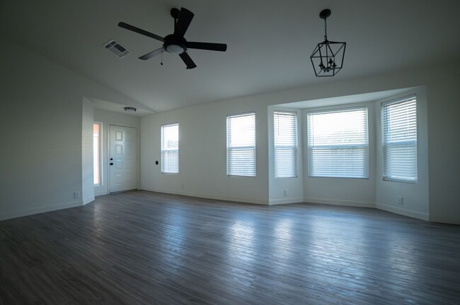 Photo - 3931 W Whispering Wind Dr