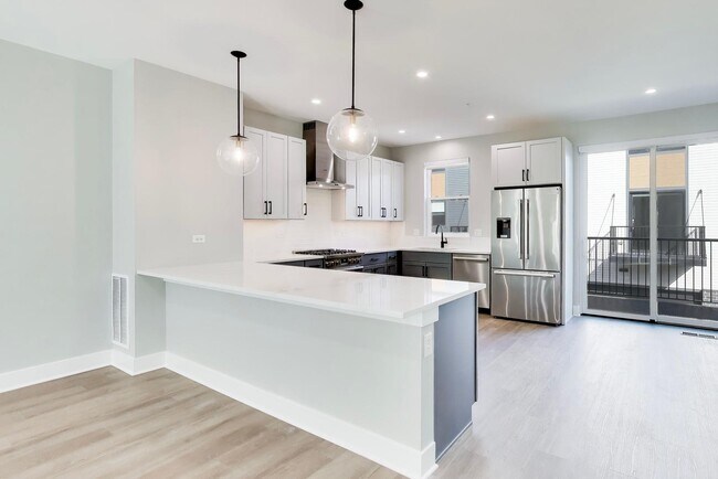 Photo - 5424 Old Orchard Rd