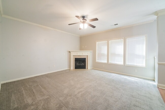 Photo - 115 Kingland St