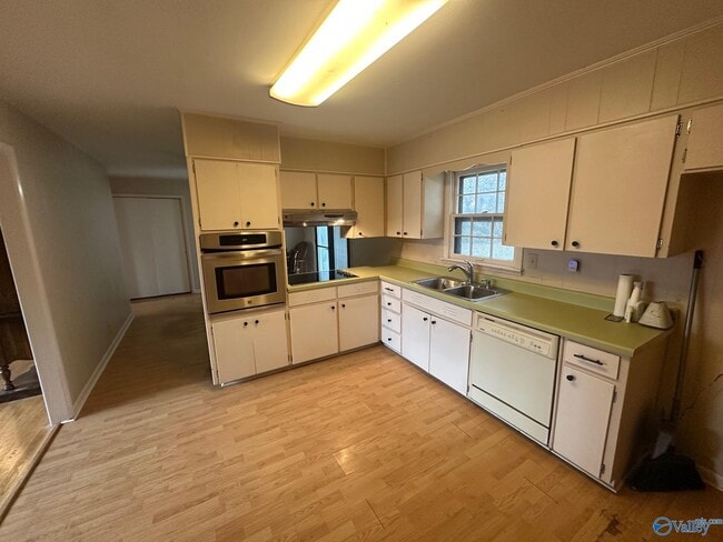 Photo - 3319 Barton Ave NW