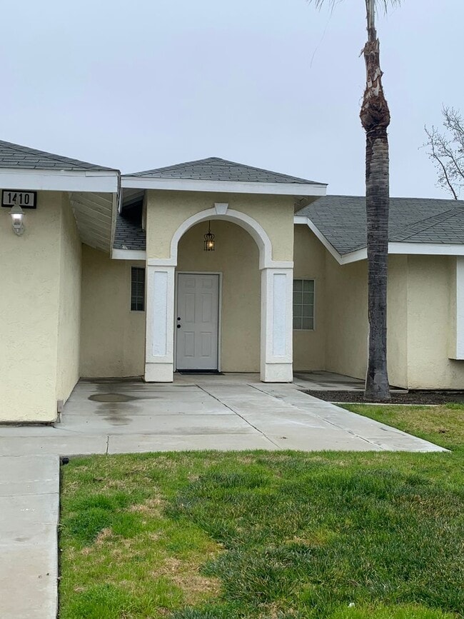 Photo - 3 Bedroom, 2 Bath home in North Hanford