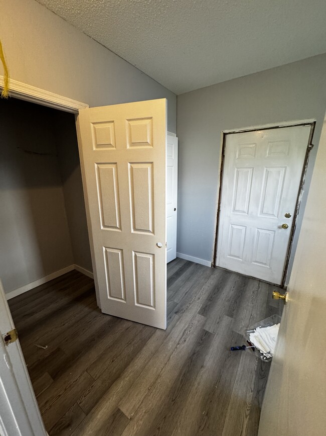 Photo - 11495 Leetown Rd House