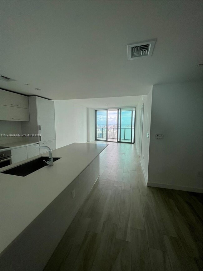 Photo - 1300 S Miami Ave