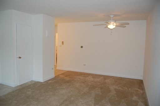 Photo - 140 E Lake St Unit 9B