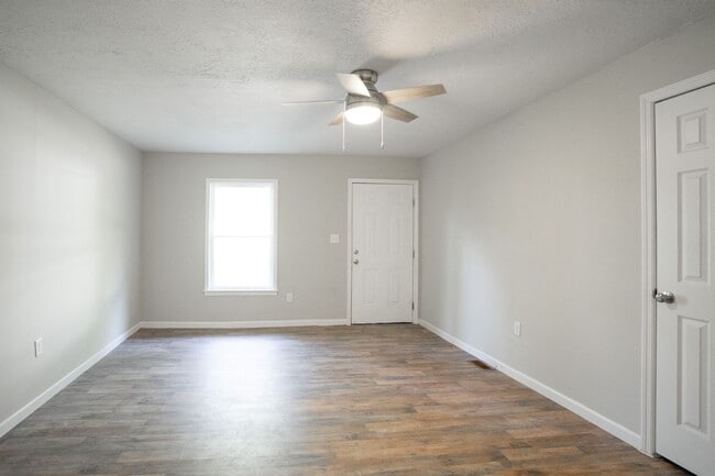 Photo - 2432 Golden Camp Rd