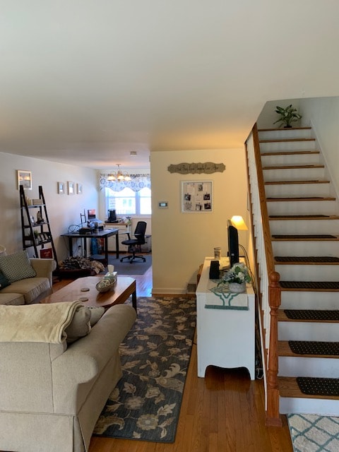 Photo - 5482 Quentin St