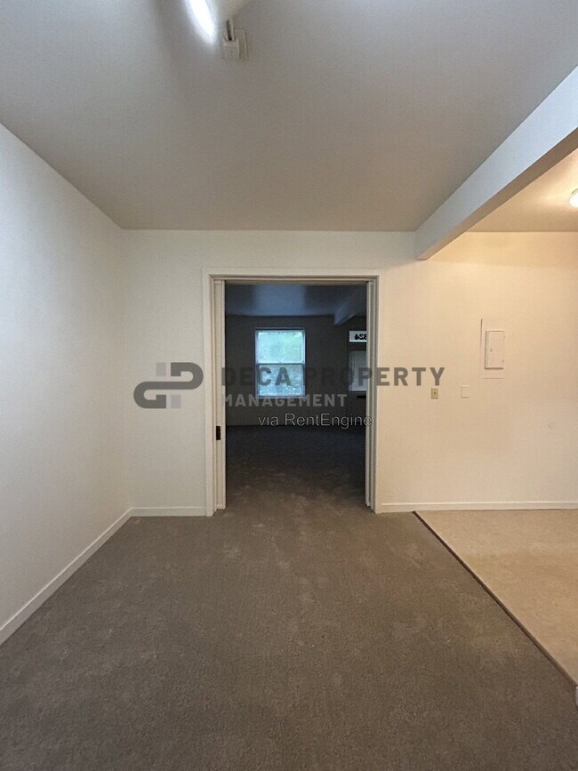 3824 Shenandoah Ave Unit 1F