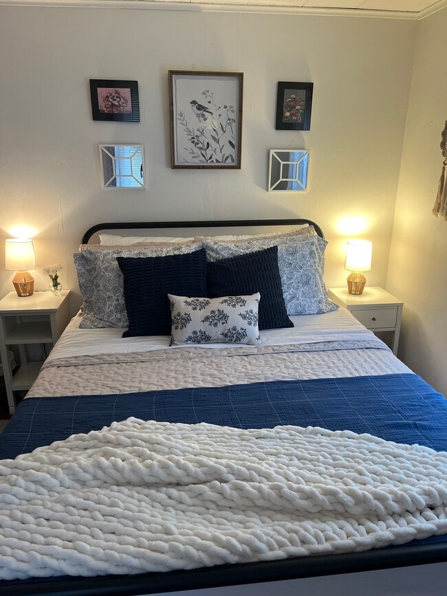 Photo - 52 West St Unit Second Floor