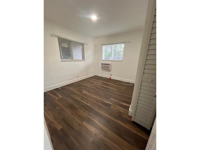 Photo - 2300 NW 6th St Unit 11