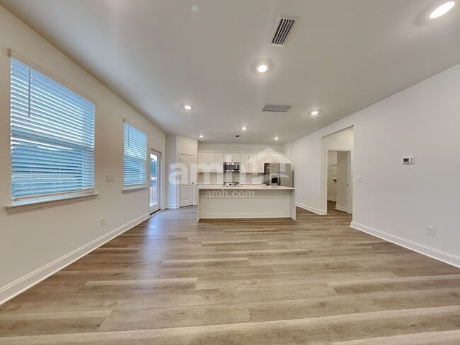 Photo - 168 Portside Pk Dr