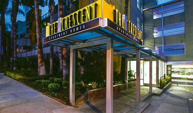 Visit our community at 1274 N. Crescent Heights Blvd in West Hollywood - Crescent at West Hollywood Apartments