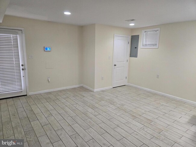 Building Photo - 5421 8th St NW Unit B Rental