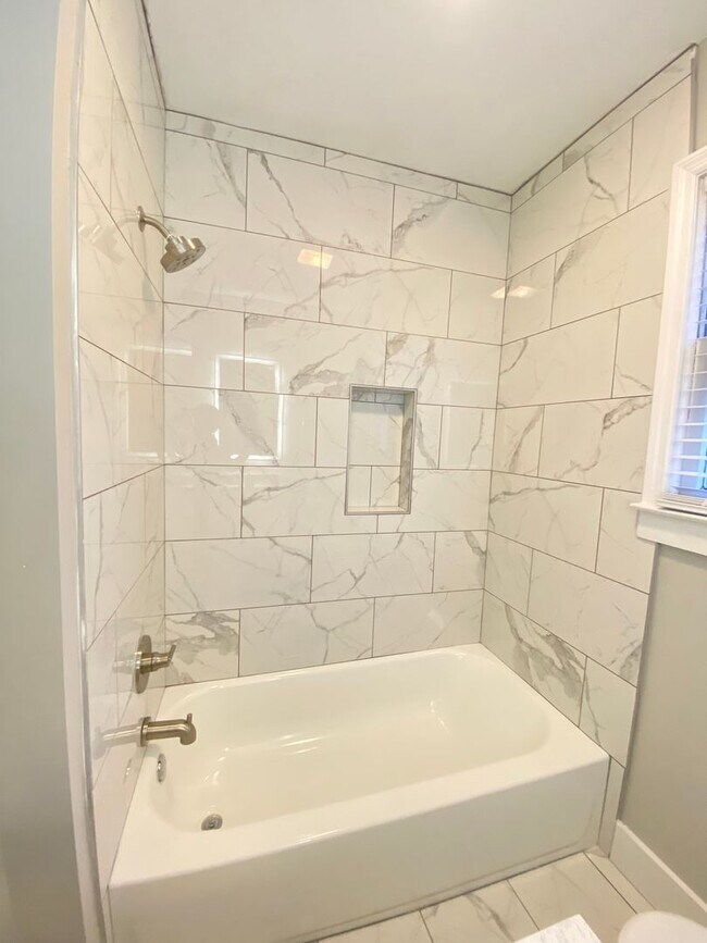 Photo - Lakeview Unit 1102