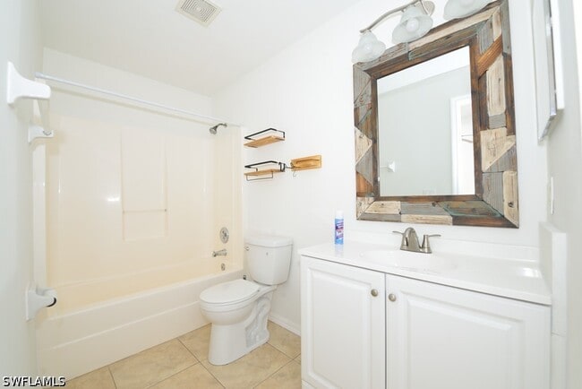 Photo - 907 NE 10th Terrace