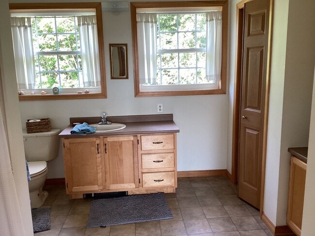 Photo - 423 S Lubec Rd