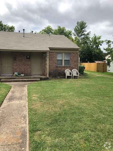 Building Photo - 1 BEDROOM DUPLEX BY TWU Rental