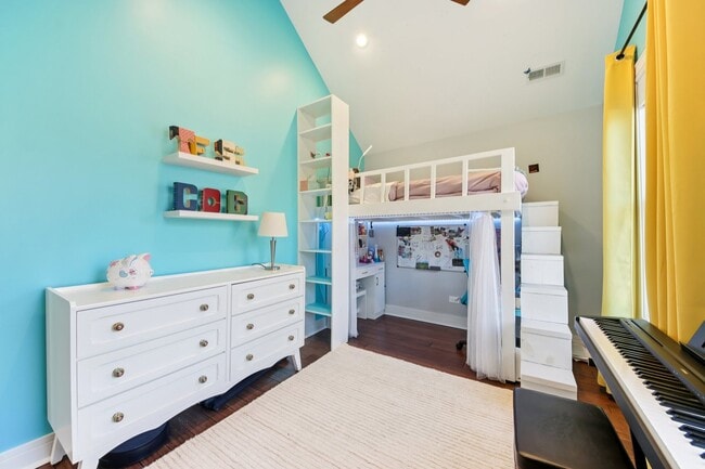 Photo - 1717 N Hudson Ave