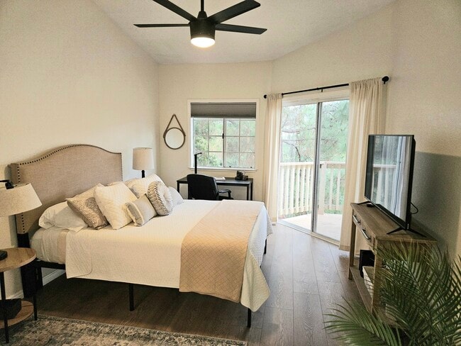 Photo - 631 Oak Run Trl Unit 310