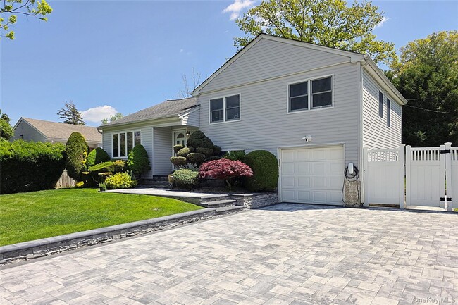 Photo - 110 Briarwood Ln