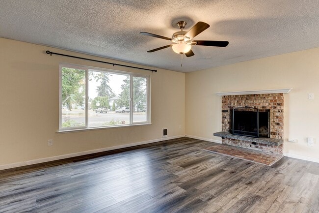 Photo - Welcome to this 3 Bed 2 Bath Home Close To...