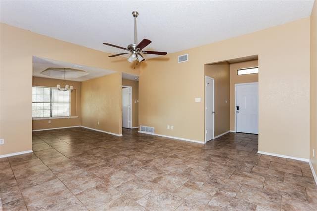 Photo - 1632 Hunting Green Dr