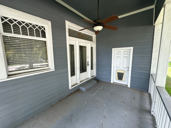 Photo - 501 N Virginia St