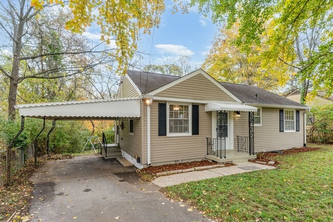 Photo - 5506 Bon Air Cir