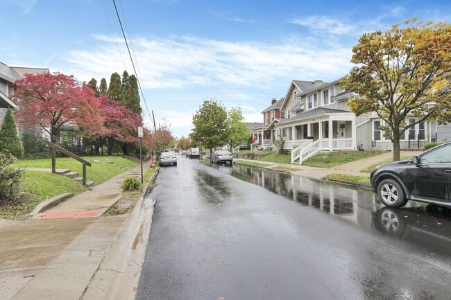 Photo - 101 E Moler St