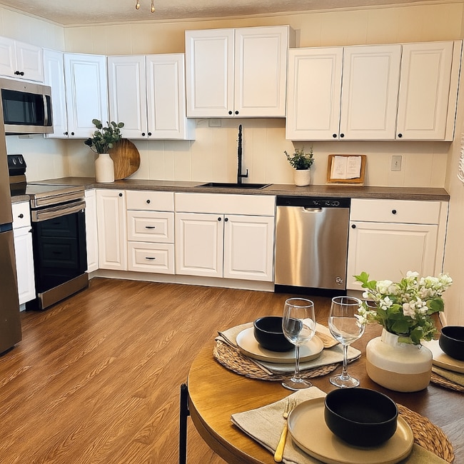 Photo - 7 Princeton Dr