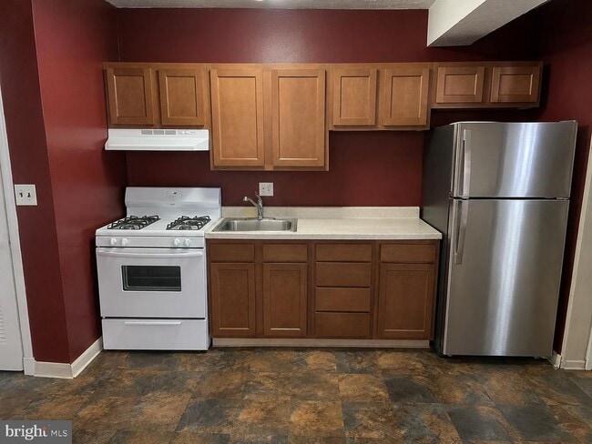 Photo - 4212 Clay St NE