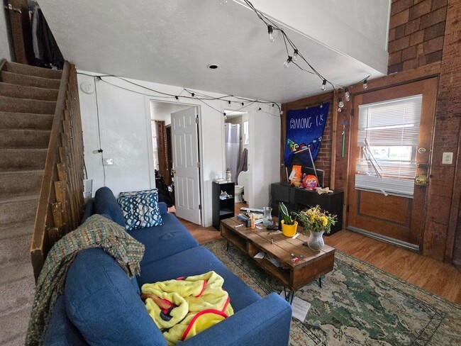 Photo - 1742 Walnut St Unit 1