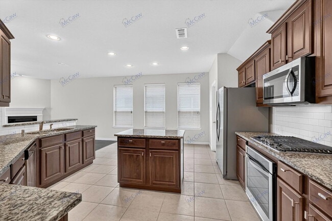 Photo - 1314 Torrington Ln