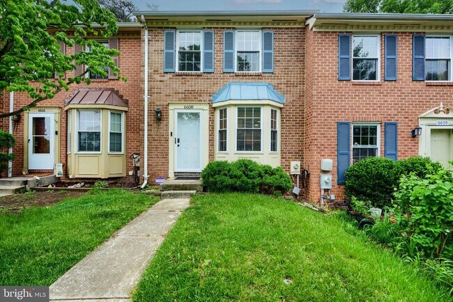 Photo - 6608 Ducketts Ln Townhome